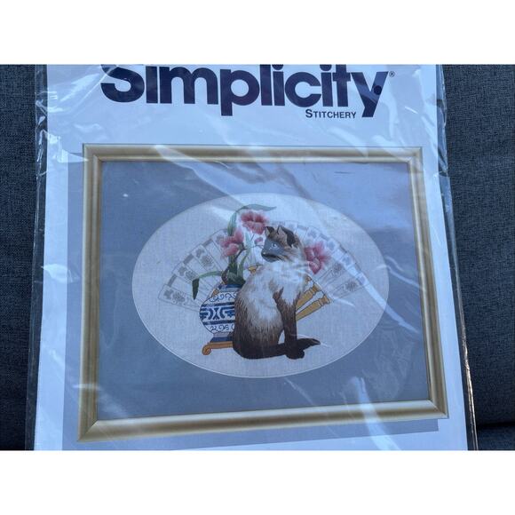 Simplicity Counted Cross Stitch Kit Siamese Fantasy #05056 by Joan Marchie Cat - Picture 4 of 6